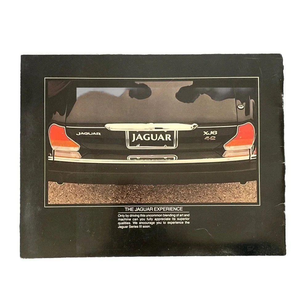 Jaguar‎ Series III 1981 A Blending Of Art And Machine Brochure